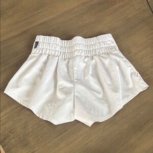 Tiger Friday, pleated shorts